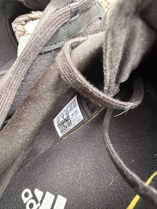 НОВИ ОРИГИНАЛНИ маратонки Adidas 42 номер ПРОЛЕТ/ЛЯТО