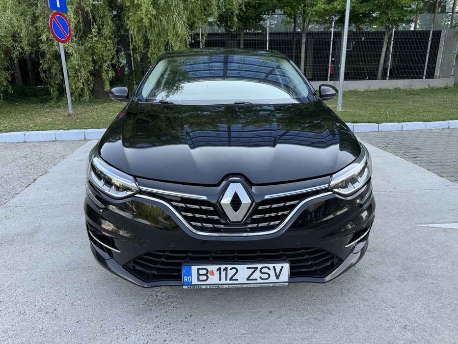 RENAULT Megane 2022 — imagine 2