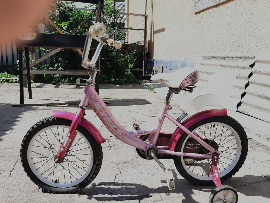 Продам. 1. Детский велосипеда .