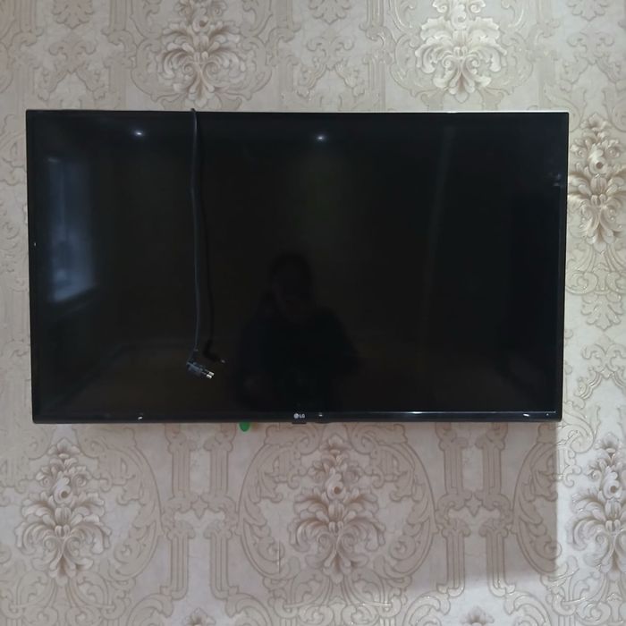 телевизор LG продается