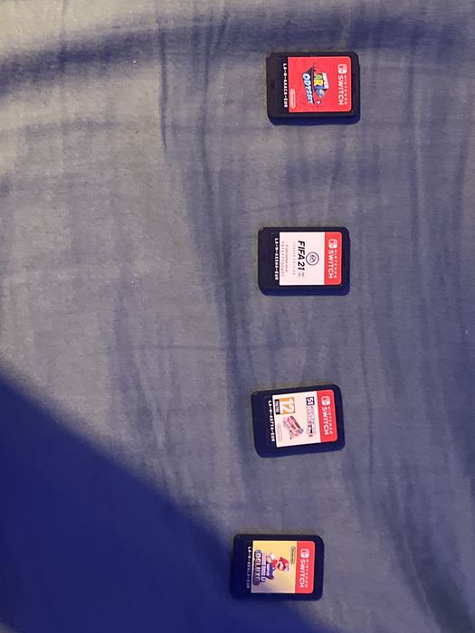 Nintendo Switch (Set de joaca pentru copii) + o husa gratuita !