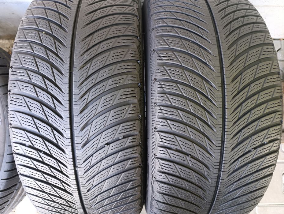 Anvelope de iarnă 225 40 18 Michelin dot 2019