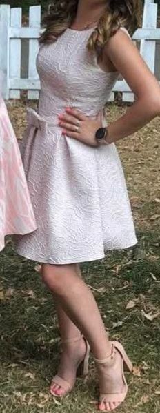 Лятна официална рокля