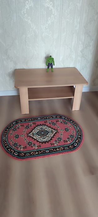 Журнальный столик