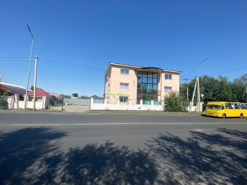 Коммерческое здание