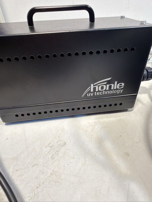 Honle  UV technolgies lampa dizolvat intarit adezin epoxi piese placi electronice industriale