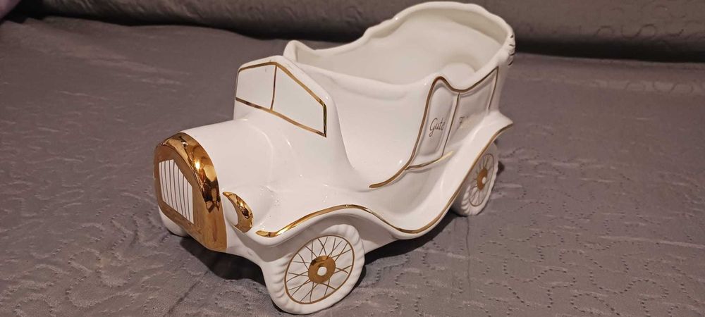 Jardiniera ceramica masina de epoca