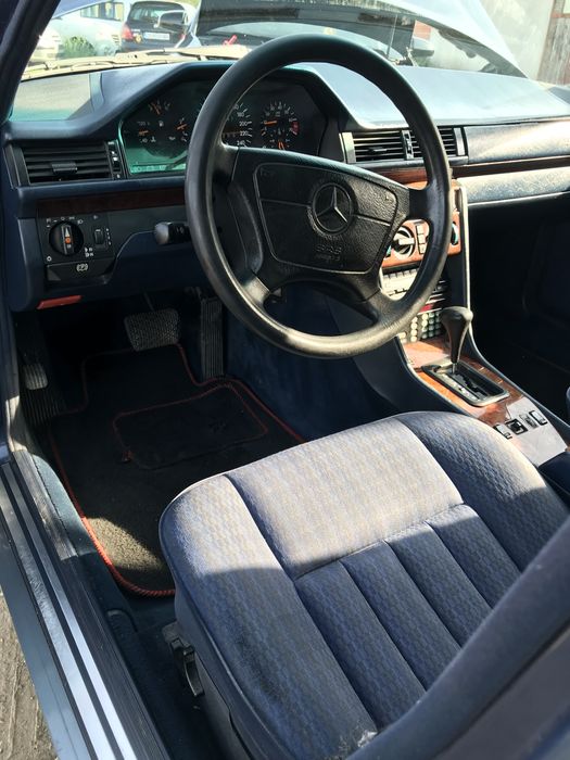 Mercedes 124 katafalka