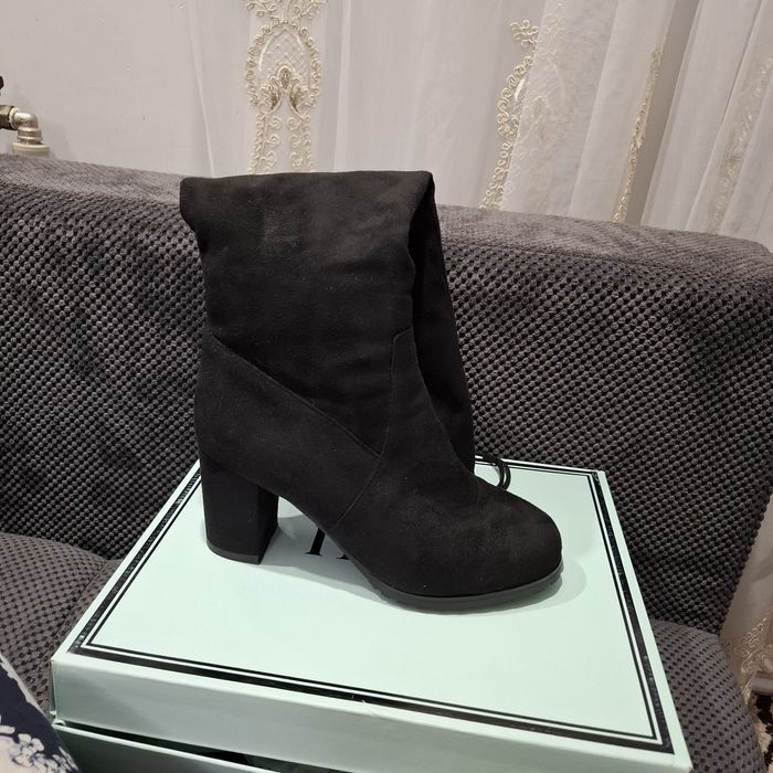 Ботфорты и туфли