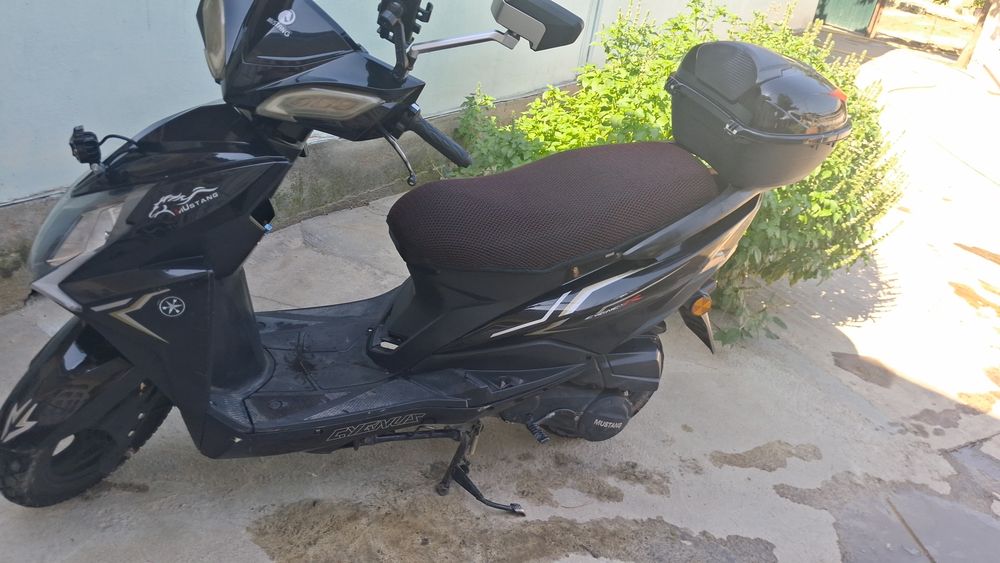 Skuter Mustang Idiyal xolatda