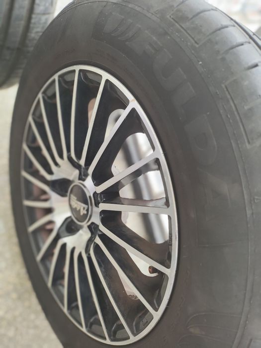 Алуминиеви джанти с гуми 15*112