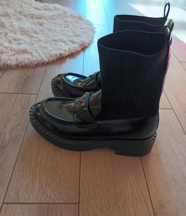 Prada ботуши чорап