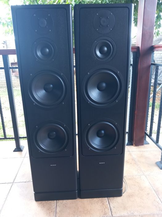 Boxe coloana Sony SS7