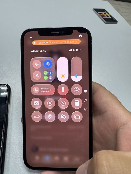 Обмен Iphone Xs и Iphone 12 pro