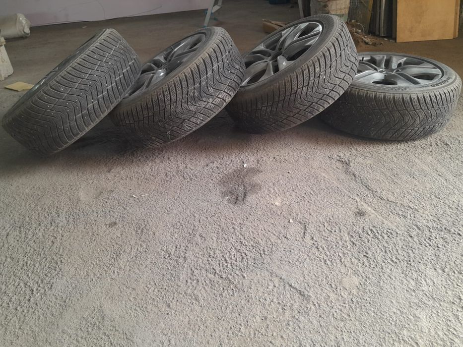 Титановый диск 17 с зимний шины