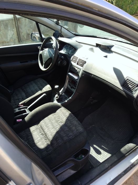 Лек автомобил Пежо 307