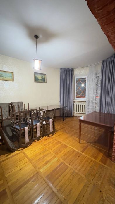 Улица Бобур, ориентир — Пирамид.