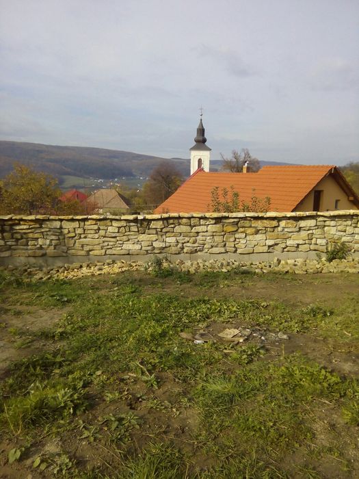 Împrejmuiri , garduri