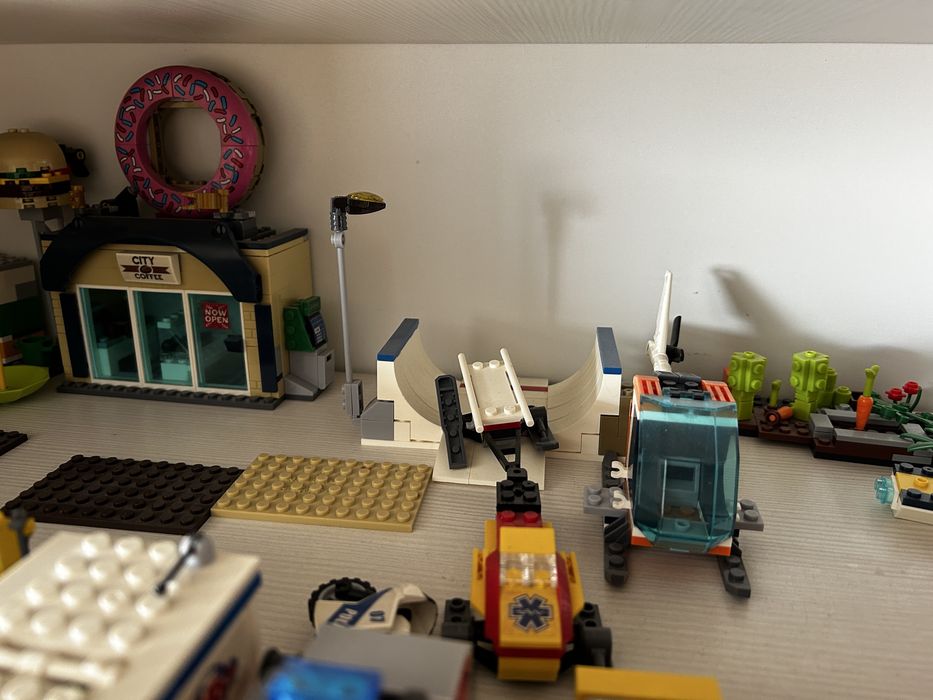 Огромный набор LEGO City
