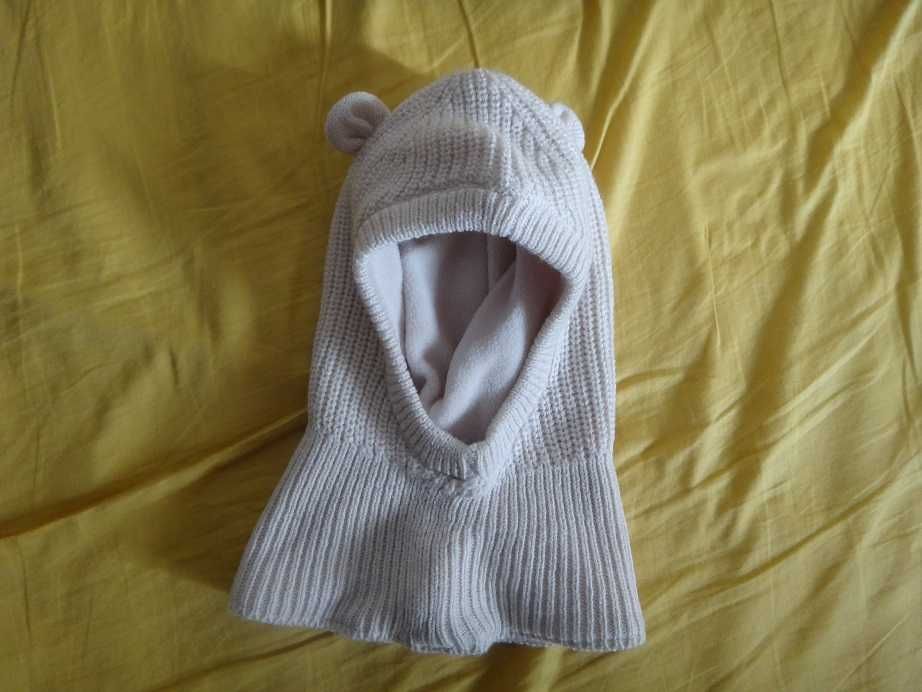 Нова розова бебешка шапка тип маска с подплата от полар H&M, размер 62/68
