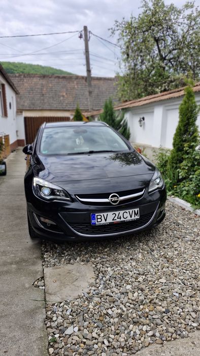 Opel astra j 2016
