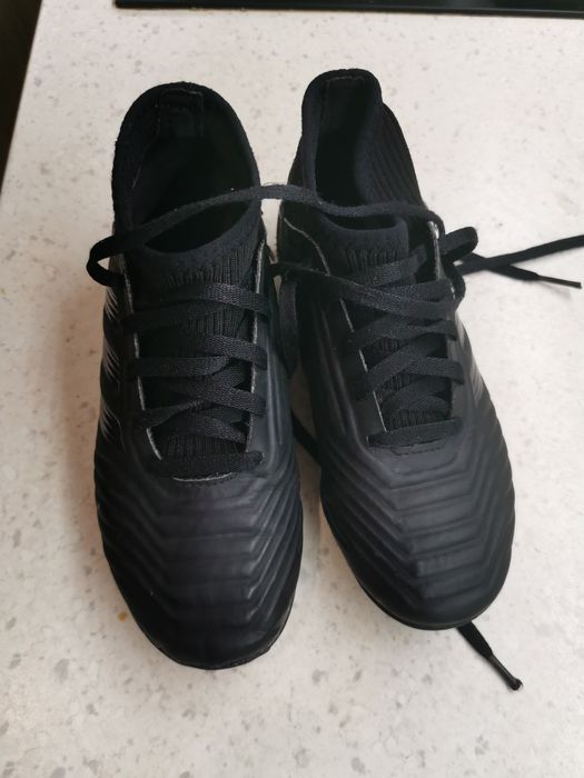 Бутони Адидас/adidas