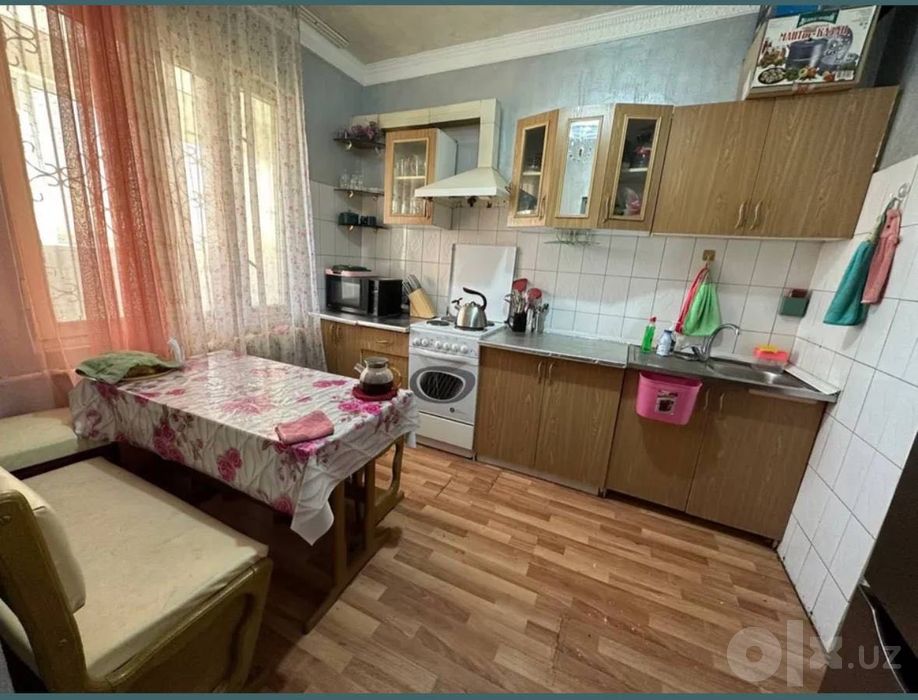 Продается квартира 2 в 3 рядом с Корзинка Аэропорт