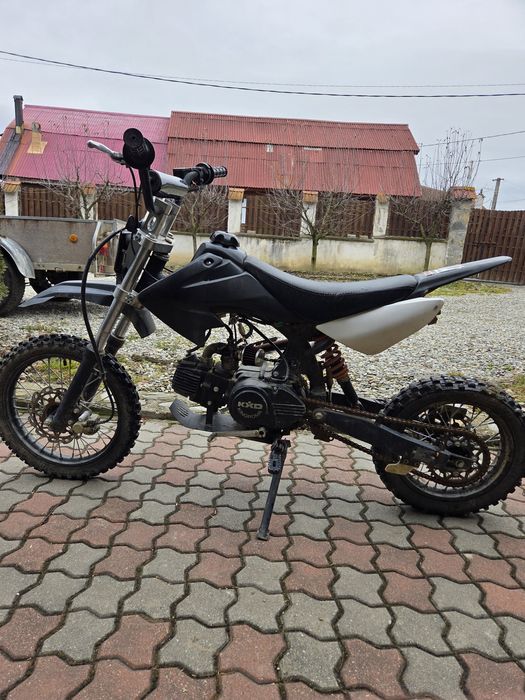 vând KXD 125 perfect funcțional