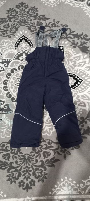 Продам комбинезон на мальчика