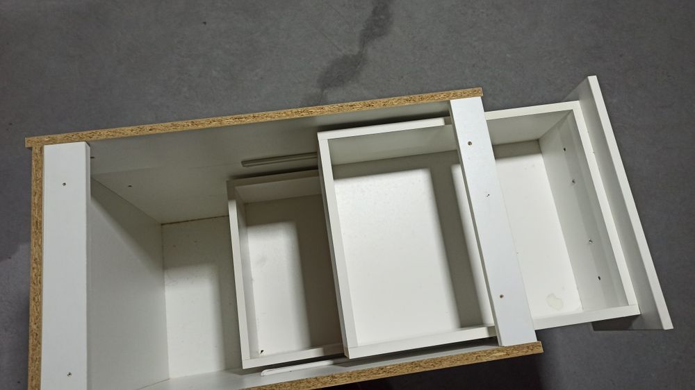 Birou mare cu sertare