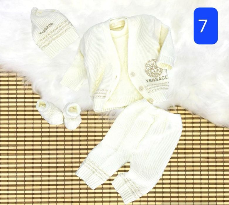 Set 5 piese pentru nou nascuti 0-3 luni si 3-6 luni