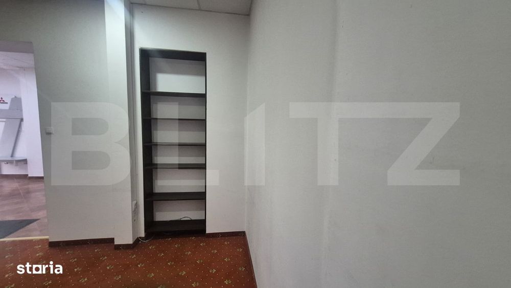 Spatiu comercial de vanzare, 48.59 mp, Micro 16