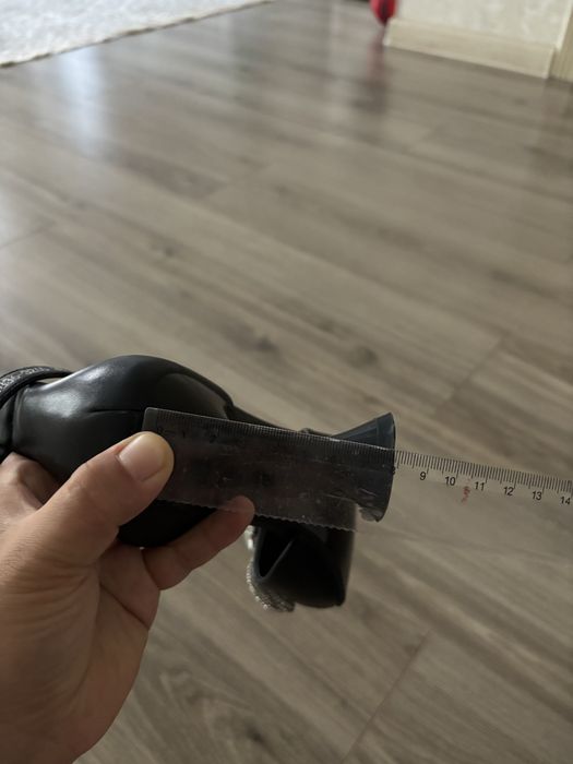 Продам туфли 38 размер