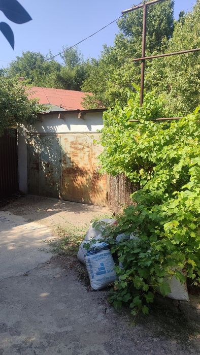 Продается СРОЧНО ДОМ в Джалаире.