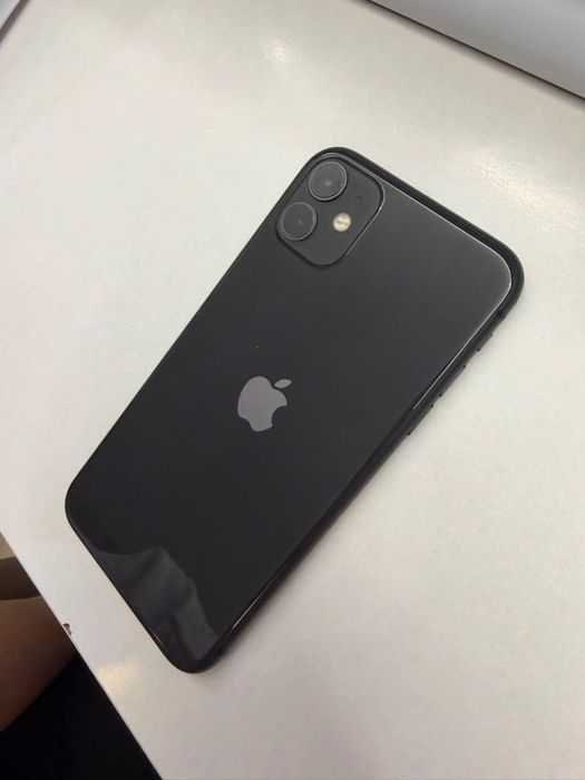 iPhone 11  128 gb