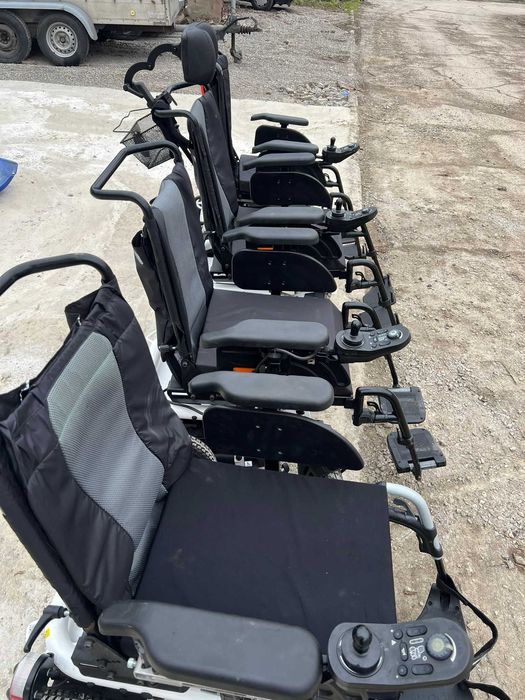 акумулаторен инвалиден стол Invacare Акумулаторна инвалидна количка