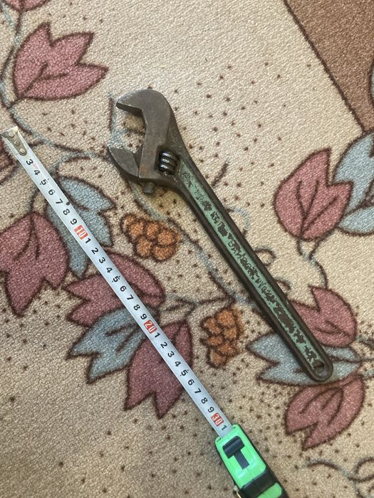 Френски ключ ………………………………….