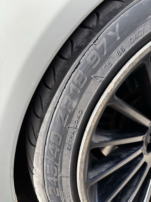 Летни гуми 245/40/18