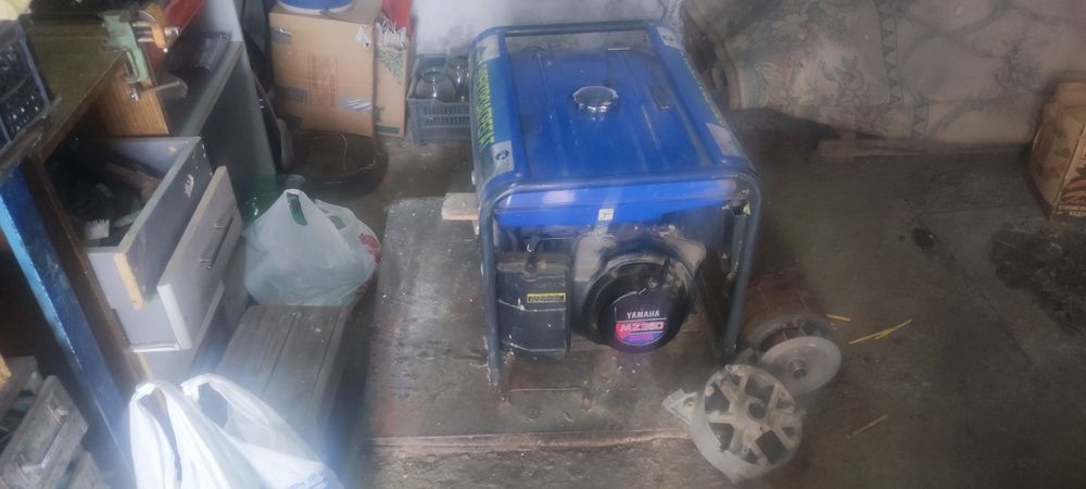 Генератор EF6600LE  5.5 KW