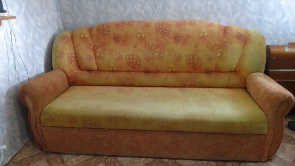 Продам диван  в отличном состоянии