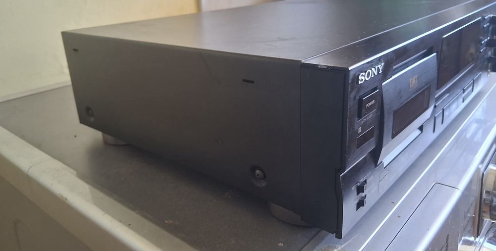 DAT player Sony