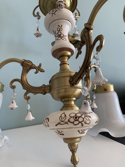 Полилей в Art Nouveau стил