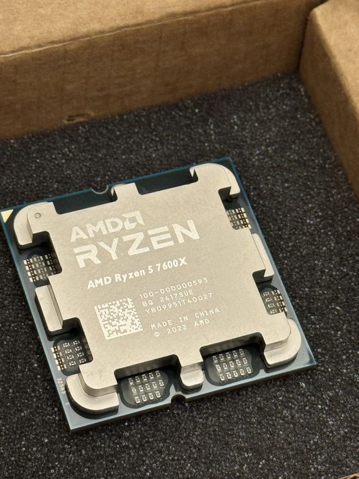 Procesor AMD Ryzen 5 7600X