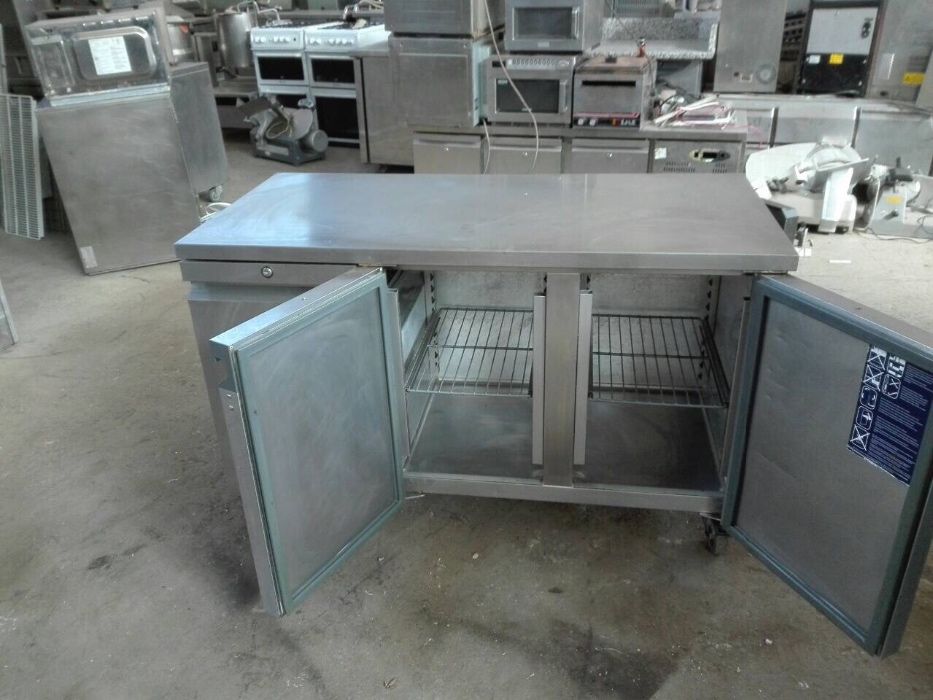 Продавам хладилна маси ,различни размери с 6 месеца гаранция!