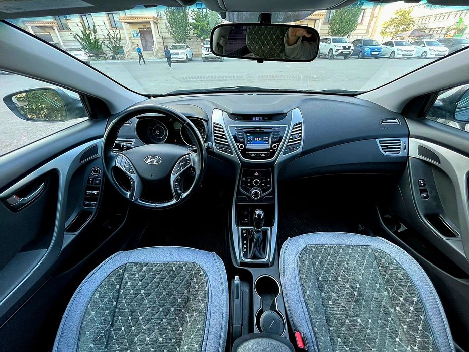 Продам хундай элантра 2014г