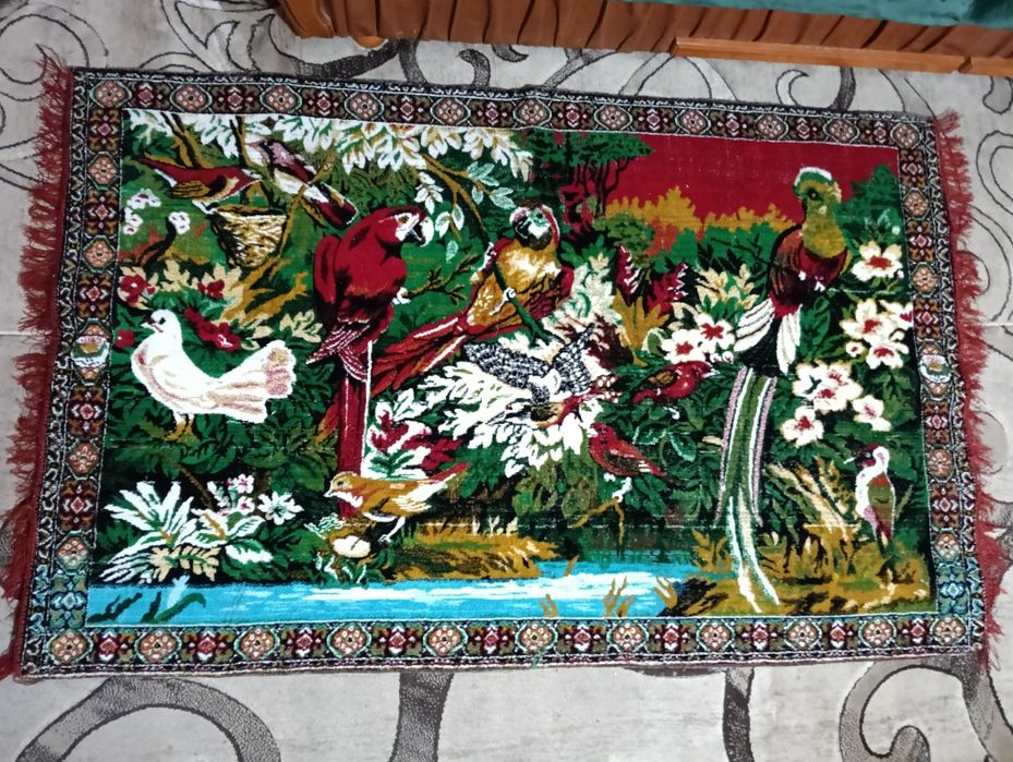 Carpete plușate vechi