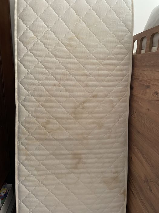 Подарявам матрак