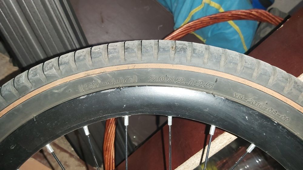 Продам велосипед в подарок детский скейт