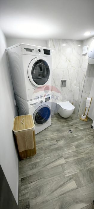 Продава се Тристаен апартамент в Варна, Бизнес хотел - 96 кв.м за 2500 €/кв.м - Снимка #12