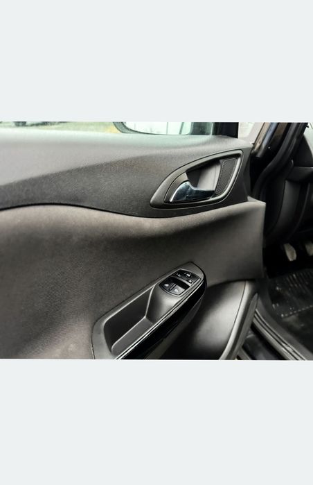 OPEL CORSA an 2016